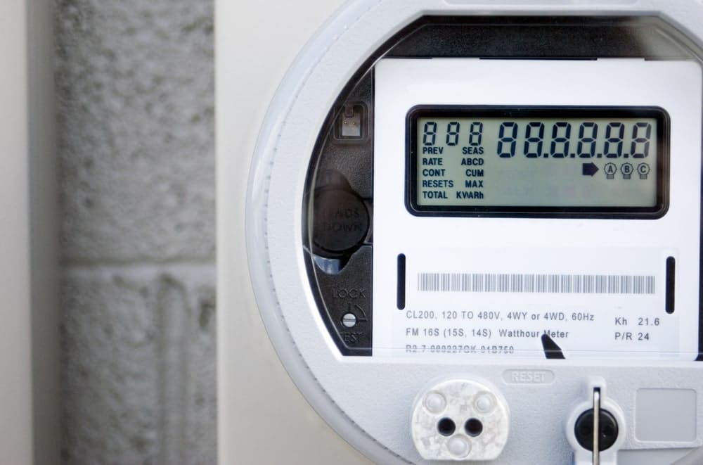 How Smart Meters Help Businesses Save on Energy Costs